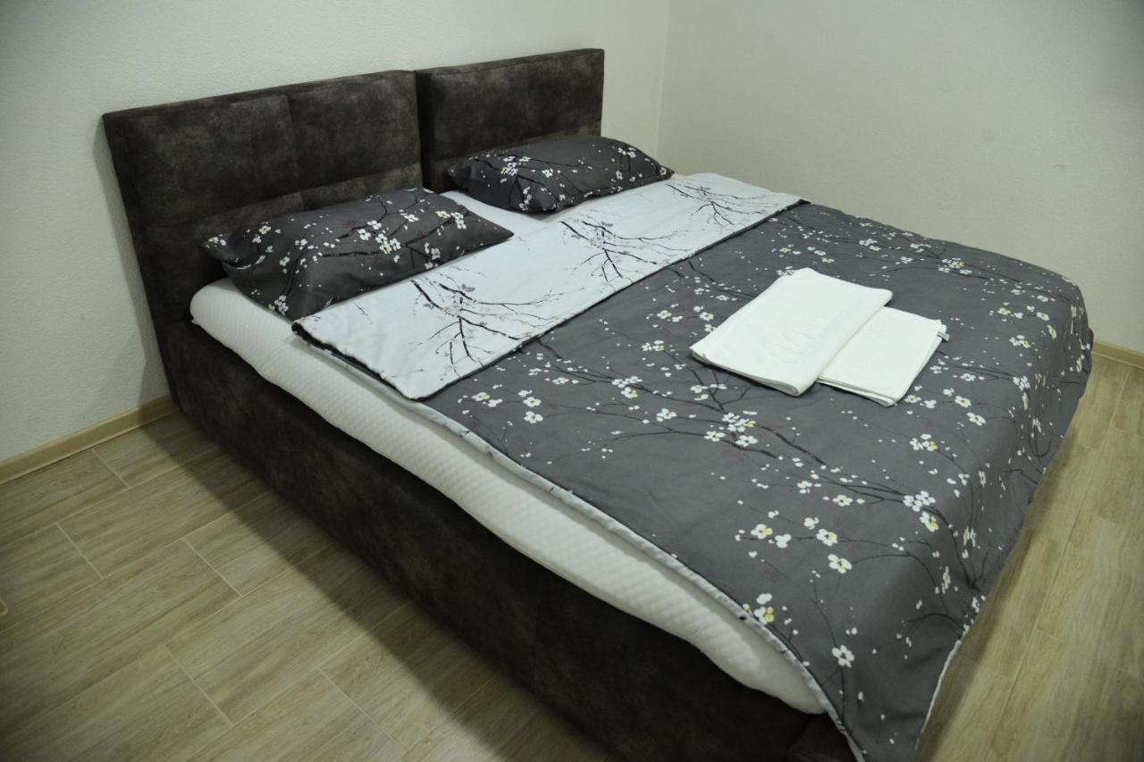 Binta Hostel Vranje Buitenkant foto